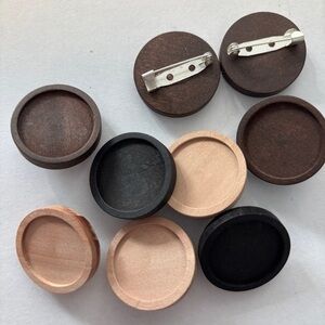 25mm Wooden Brooch Bases, Various Prints Perfect
